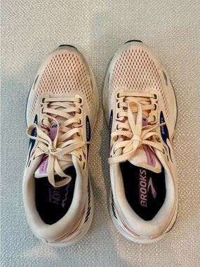 Brooks Women's Running Sneakers in Cream, Pink and Navy